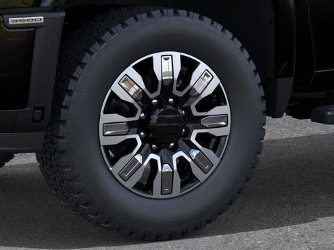 New 2026 GMC Sierra 3500 Denali w/ Denali Reserve Package AWD/4WD image 57