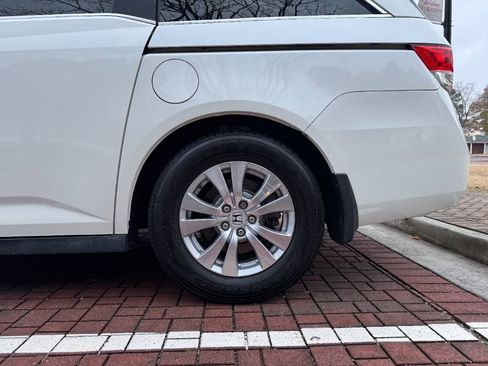 Used 2017 Honda Odyssey EX-L image 29