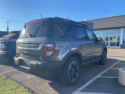 Used 2025 Ford Bronco Sport Outer Banks AWD/4WD image 9