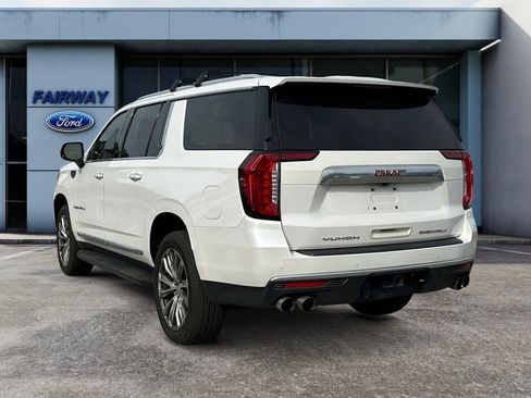Used 2021 GMC Yukon XL Denali image 4