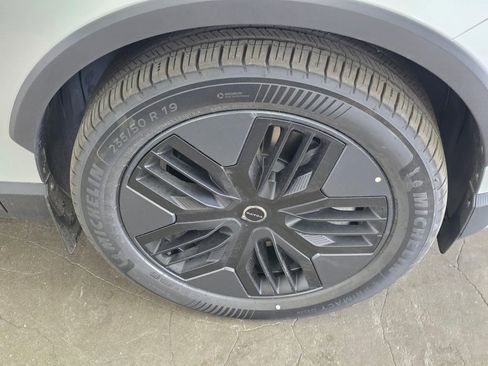 New 2026 Volvo EX30 Cross Country Ultra w/ Protection Package Premier image 9