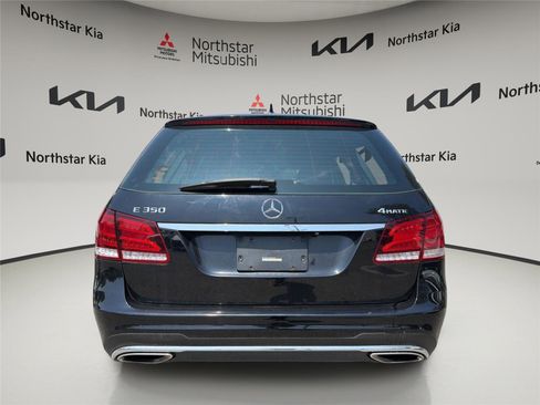 Used 2016 Mercedes-Benz E 350 4MATIC Wagon image 4