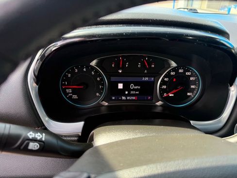 Used 2022 Chevrolet Traverse RS w/ LPO, Floor Liner Package AWD/4WD image 22