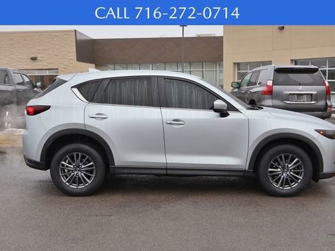 Used 2021 MAZDA CX-5 Touring image 5