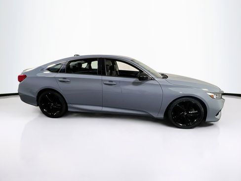 Used 2022 Honda Accord Sport Special Edition image 4