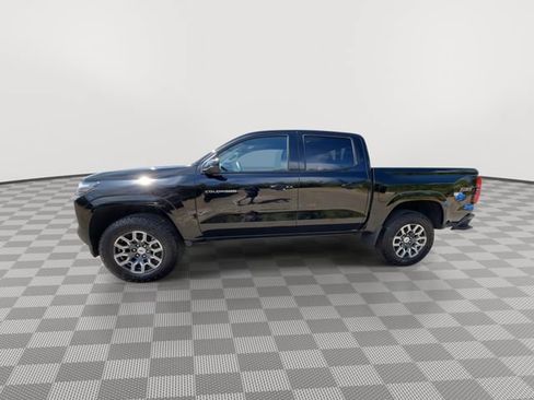 Used 2024 Chevrolet Colorado Z71 w/ Z71 Convenience Package 2 AWD/4WD image 5