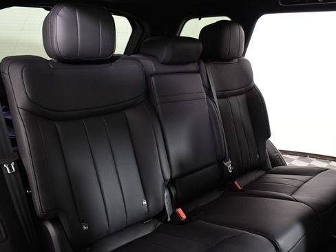 New 2026 Land Rover Range Rover Long Wheelbase SE AWD/4WD image 22