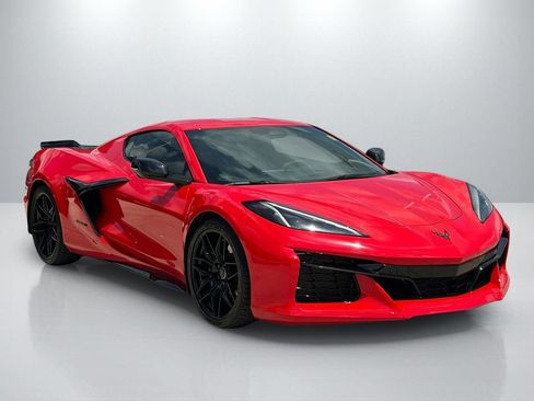 Used 2024 Chevrolet Corvette Z06 w/ Stealth Interior Trim Package RWD image 3
