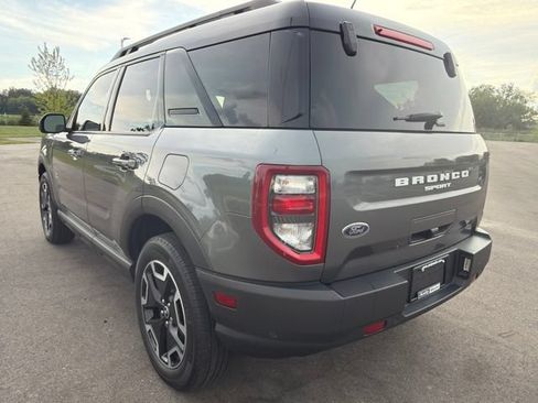 Used 2022 Ford Bronco Sport Outer Banks w/ Tech Package AWD/4WD image 12