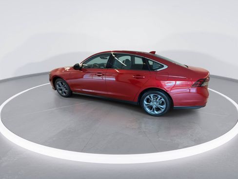 Used 2023 Honda Accord EX image 6