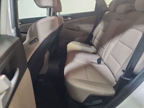 Used 2019 Hyundai Tucson SE w/ Cargo Package image 33