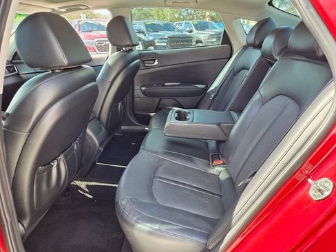 Used 2020 Kia Optima SE image 12