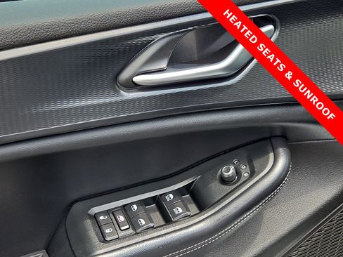 Used 2024 Jeep Grand Cherokee L Altitude AWD/4WD image 15