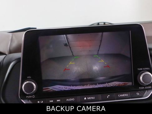 Used 2023 Nissan Rogue SV FWD image 18