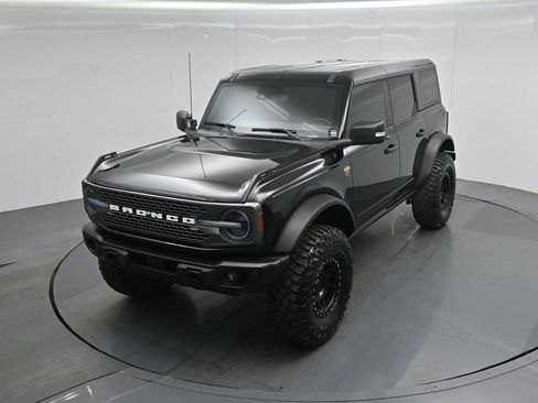 Used 2023 Ford Bronco Badlands AWD/4WD image 35