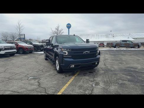 Used 2021 Chevrolet Silverado 1500 RST w/ Bed Protection Package AWD/4WD image 3