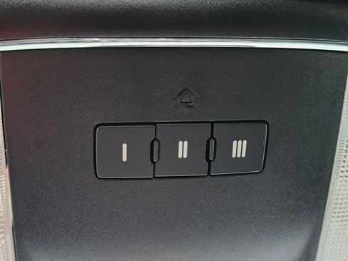 Used 2019 Dodge Charger R/T RWD image 38
