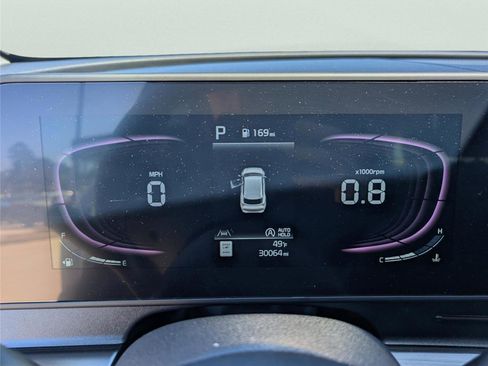 Used 2024 Kia Sportage EX image 15