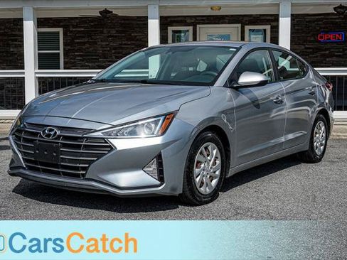 Used 2020 Hyundai Elantra SE w/ Cargo Package (C1) FWD image 12