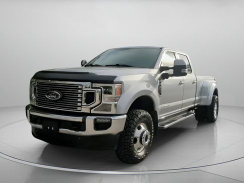 Certified 2022 Ford F350 Lariat w/ Lariat Ultimate Package image 10
