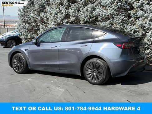 Used 2023 Tesla Model Y Long Range image 5