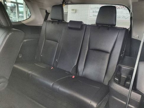 Used 2025 Toyota Grand Highlander AWD image 23