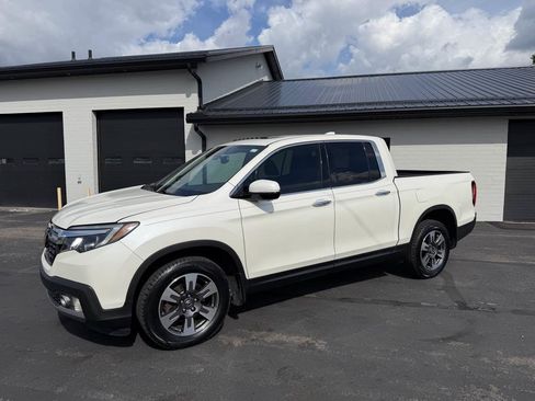 Used 2018 Honda Ridgeline RTL-E image 2