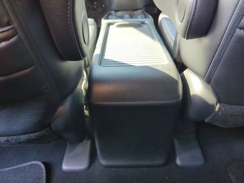 Used 2012 Honda CR-V EX-L image 24