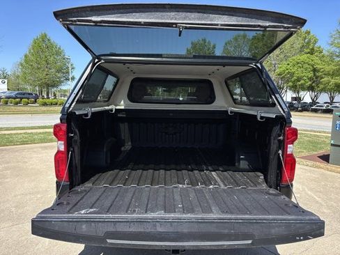 Used 2022 Chevrolet Silverado 1500 RST w/ Bed Protection Package AWD/4WD image 7