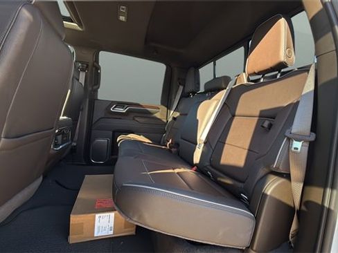 New 2026 GMC Sierra 2500 Denali w/ Denali Reserve Package image 36