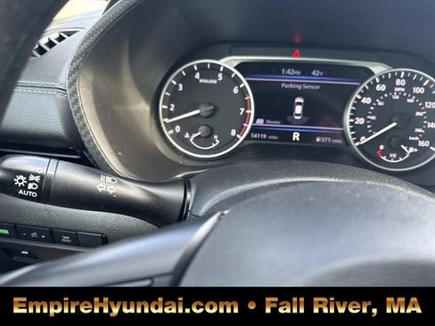 Used 2024 Nissan Sentra SV image 31