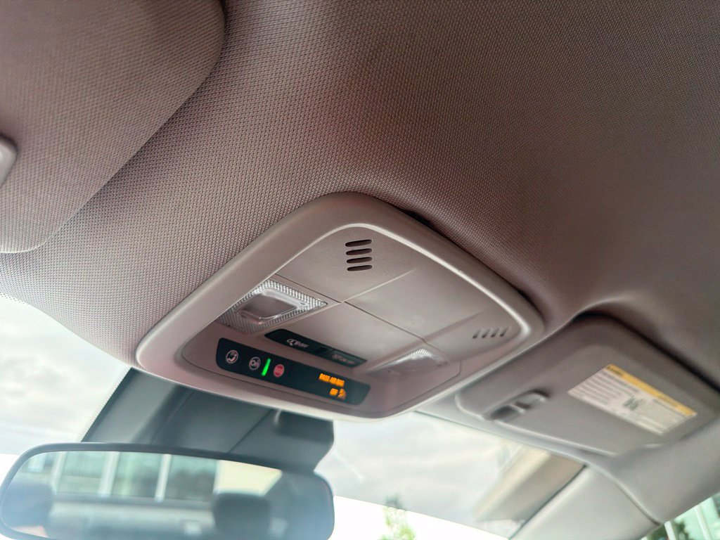 Used 2023 Chevrolet Malibu LT FWD image 25