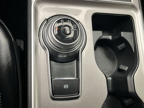 Used 2024 Ford Edge SEL image 24