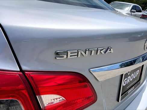 Used 2018 Nissan Sentra SV FWD image 28
