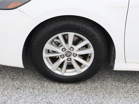 Used 2025 Toyota Camry LE FWD image 12