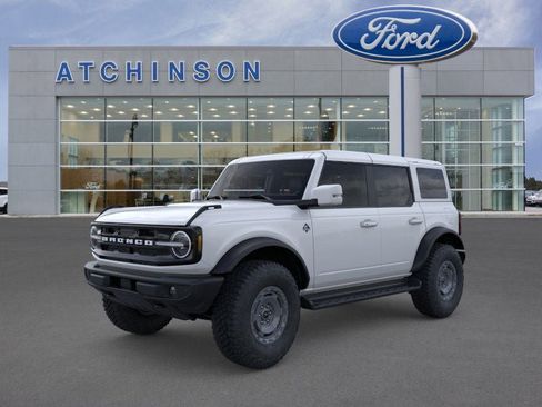 Used 2025 Ford Bronco Outer Banks w/ Sasquatch Package AWD/4WD image 1