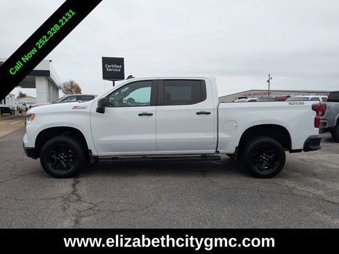 Used 2023 Chevrolet Silverado 1500 LT Trail Boss w/ Protection Package image 7