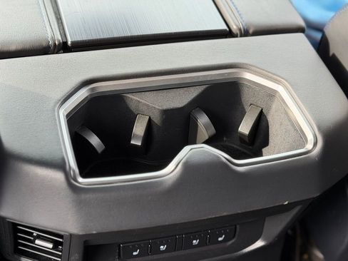 Used 2023 Toyota Tundra Platinum image 4