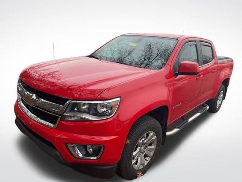 Used 2019 Chevrolet Colorado LT w/ LT Convenience Package image 10
