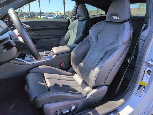 Used 2022 BMW M4 Coupe w/ Executive Package RWD image 16