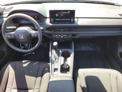 Used 2023 Honda Accord LX image 9