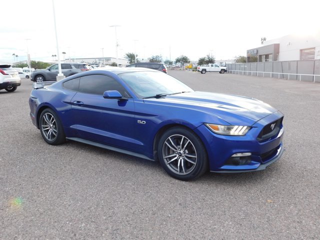 Used 2016 Ford Mustang GT RWD image 3