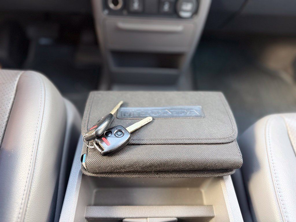 Used 2013 Honda Ridgeline RTL image 29