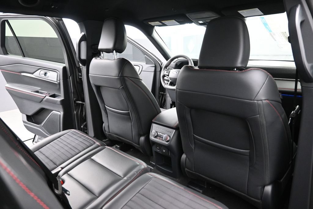 New 2026 Ford Explorer ST-Line w/ Premium Package RWD image 25