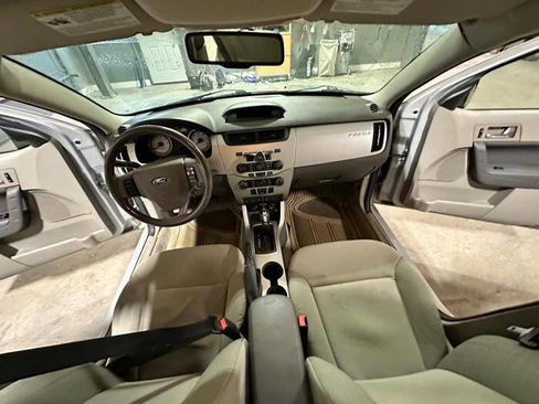 Used 2008 Ford Focus SES FWD image 34