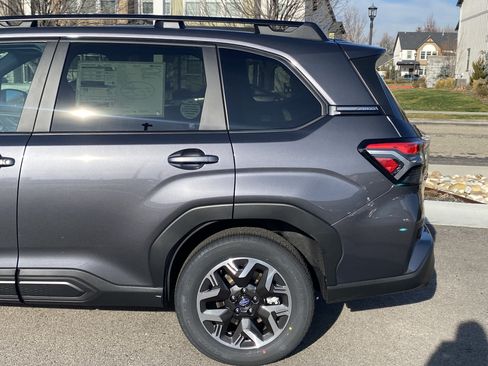 New 2026 Subaru Forester Premium image 4