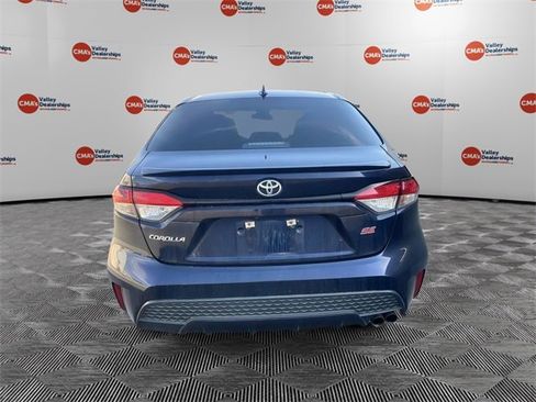 Used 2022 Toyota Corolla SE w/ SE Premium Package image 6