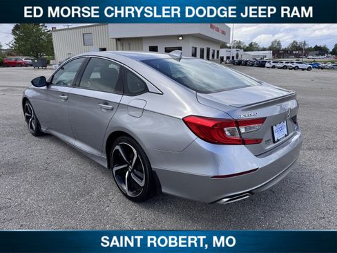 Used 2019 Honda Accord Sport image 5