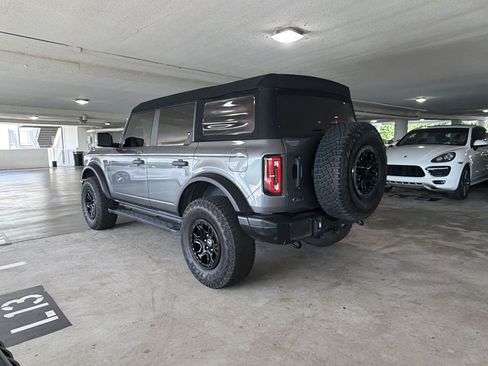 Used 2022 Ford Bronco Badlands AWD/4WD image 3