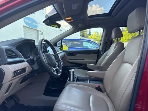 Used 2023 Honda Odyssey EX-L image 5